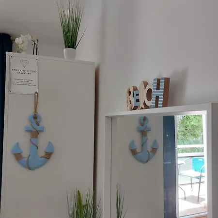 Kek Zafir Studio Apartman Харканы